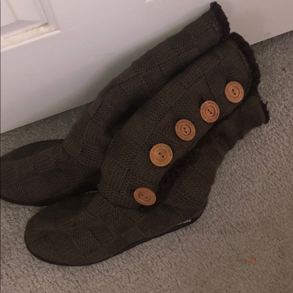 Brown boots 🥾